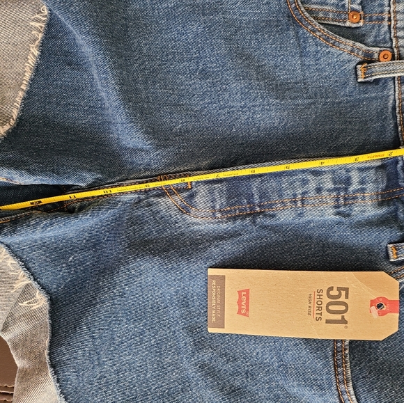 Levi's 501 Shorts NWT - Picture 7 of 8